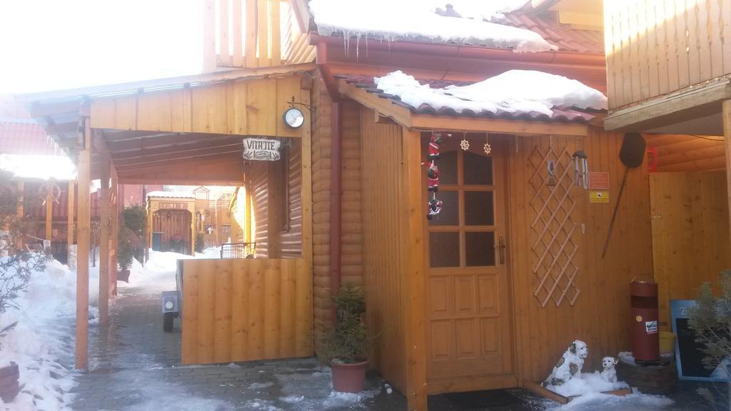 Chalupa Talia Liptovský Mikuláš Exteriör bild